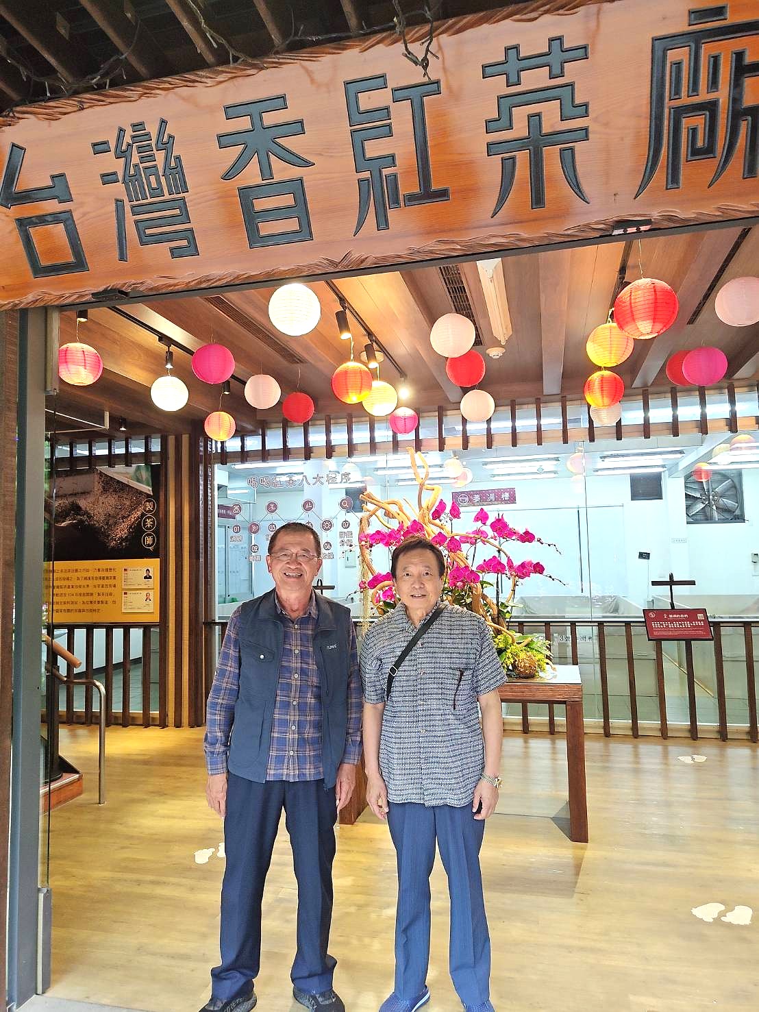 【專文】欣見故鄉 展現風華;樂觀母國 充滿活力 【專文】欣見故鄉 展現風華;樂觀母國 充滿活力