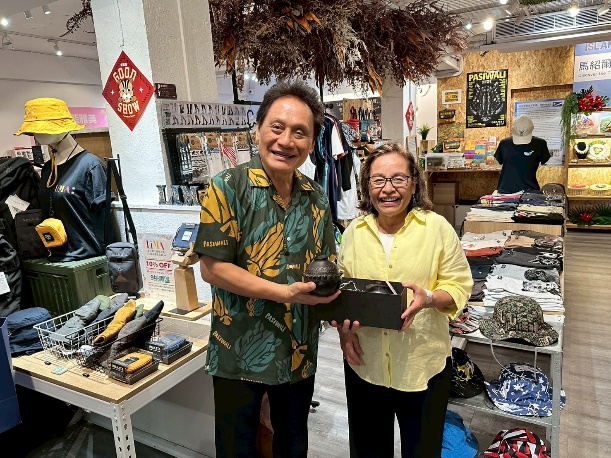 原住民族商品接軌國際！馬紹爾總統訪LiMA旗艦店深化文化與產業合作