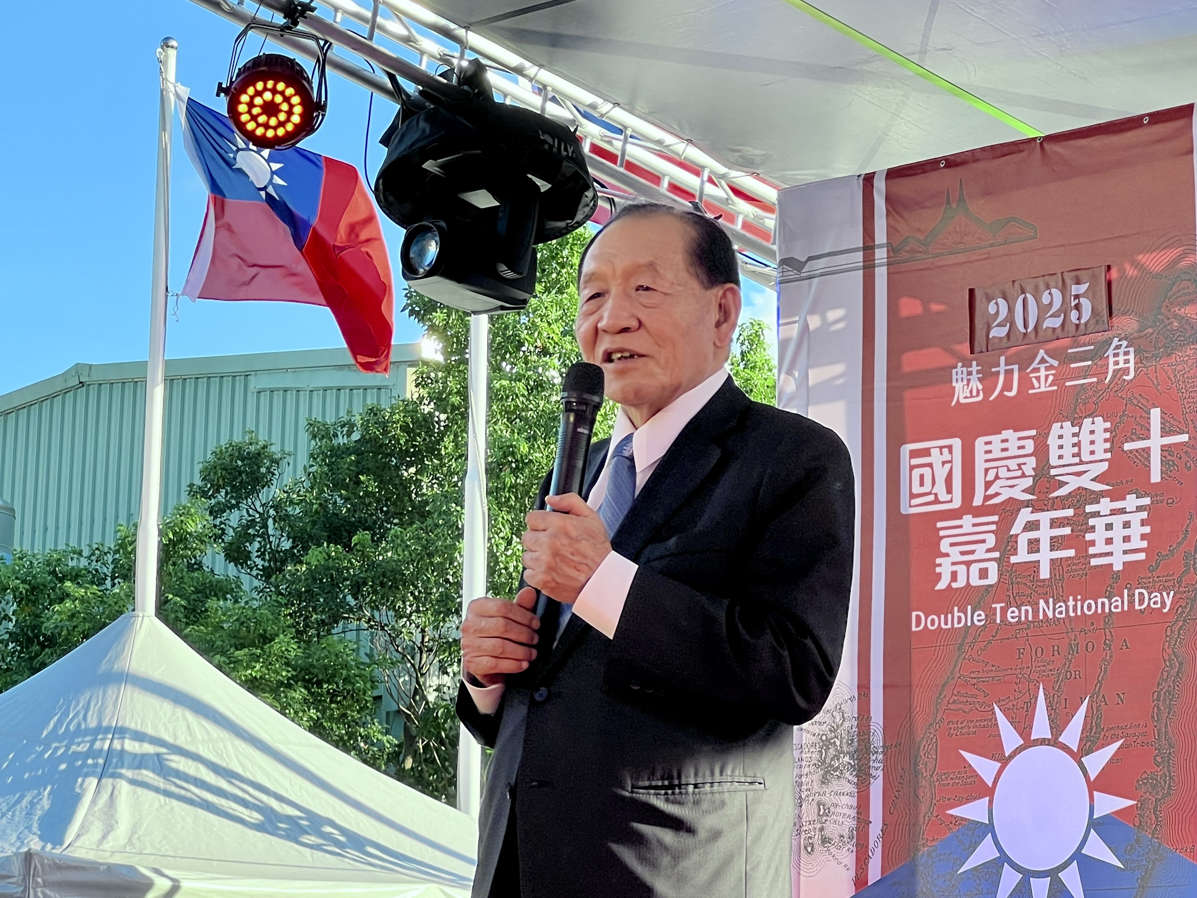 浴血奮戰魂不滅！向英雄致敬 霍守業上將讚揚孤軍英雄傳奇歲月