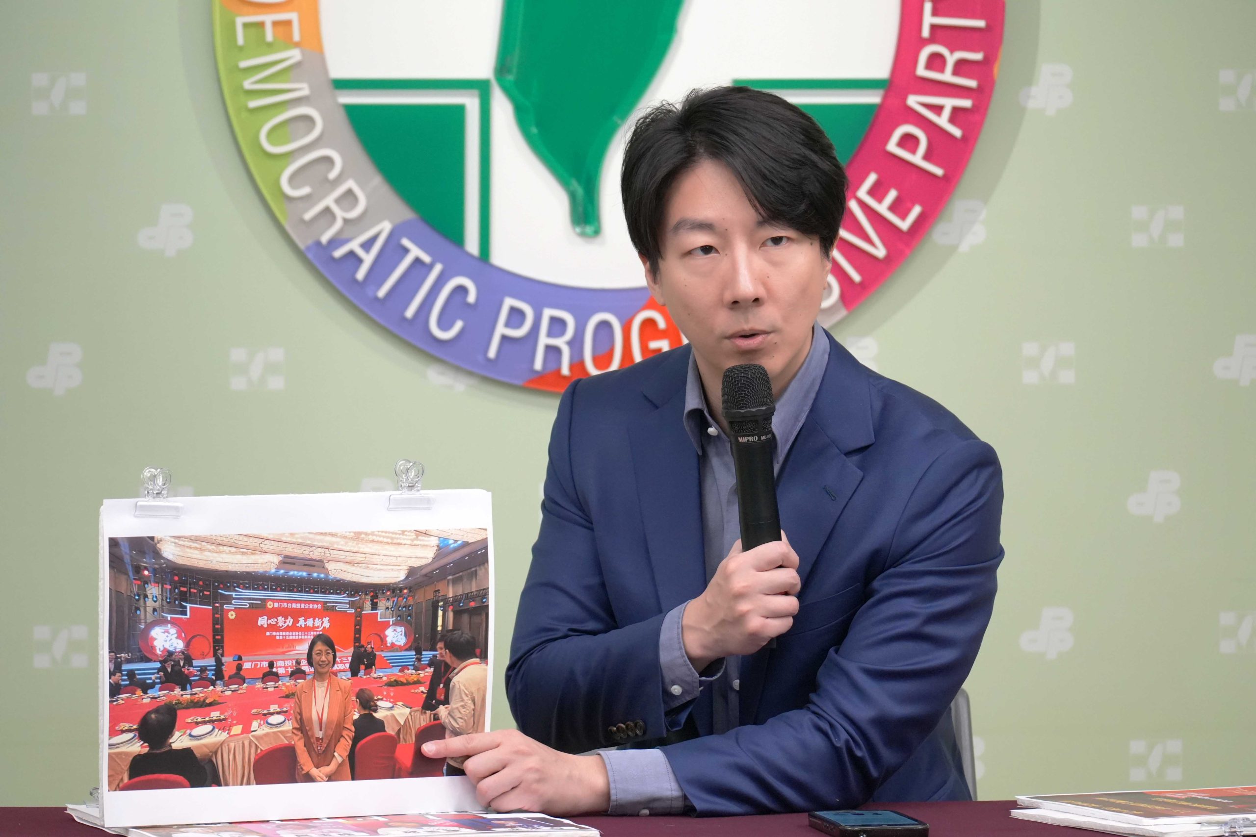 國民黨立委會期中仍匆忙赴中　民進黨：擋國防又赴中，必須向人民說清楚