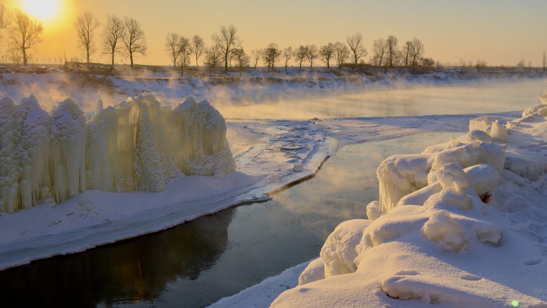 朋友的旅遊—哈爾濱伏爾加莊園 吉林省查干湖