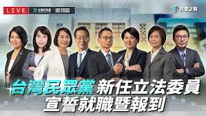 柯文哲投機分化的戰術3–小草們 世代焦慮、反建制情感與身分認同的複合式心理現象「在廢墟中稱王」 柯文哲投機分化的戰術3–小草們 世代焦慮、反建制情感與身分認同的複合式心理現象「在廢墟中稱王」