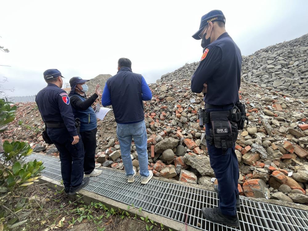 雲林檢環警破獲非法棄置營建廢棄物集團 聲請沒收逾2.2億元不法所得 雲林檢環警破獲非法棄置營建廢棄物集團 聲請沒收逾2.2億元不法所得