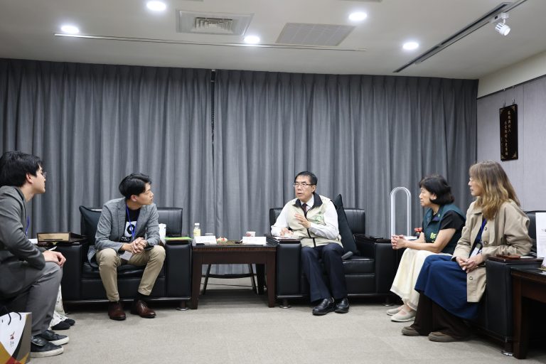 日本岡山感恩工坊拜會市府交流社福發展  黃偉哲盼提供身障者更多發揮機會