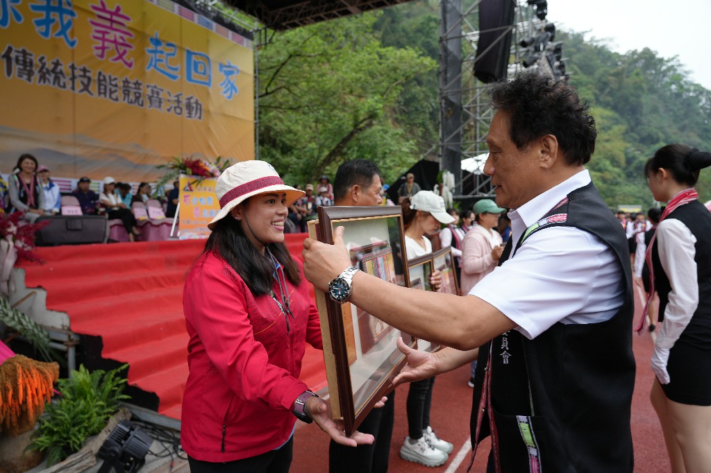 原民會曾智勇主委出席「115年全國布農族射耳祭暨傳統技能競賽」開幕典禮