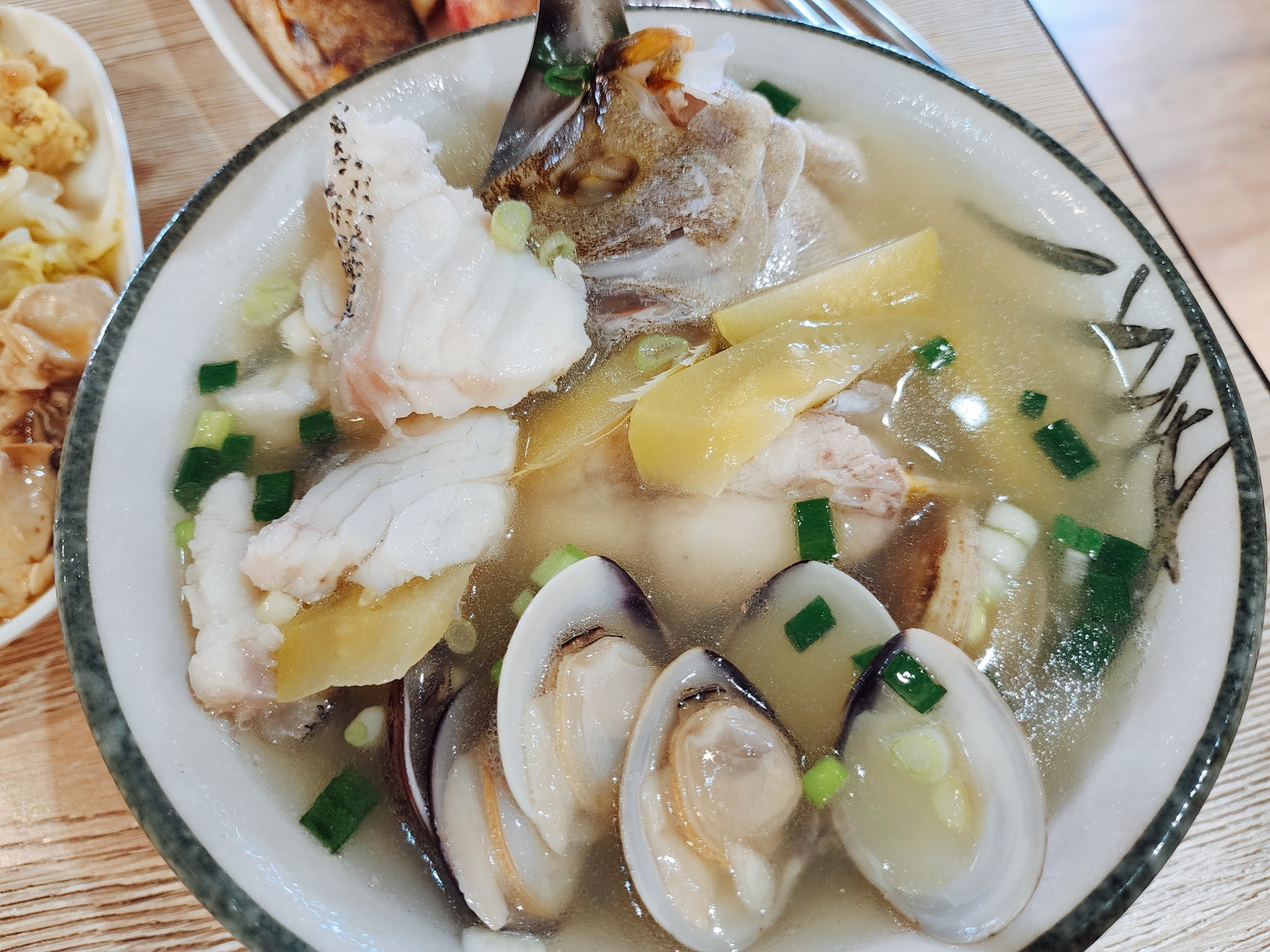 台南《米其林指南》5月新入選2家 飯桌仔魚料理與巷弄創意餐桌受肯定 台南《米其林指南》5月新入選2家 飯桌仔魚料理與巷弄創意餐桌受肯定