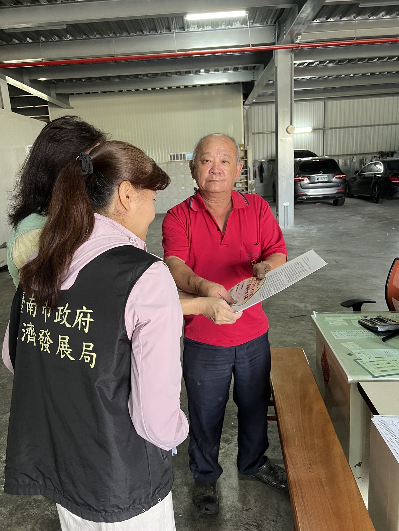 臺南市經發局跨局處查核問題油品 全面守護市民食品安全 臺南市經發局跨局處查核問題油品 全面守護市民食品安全