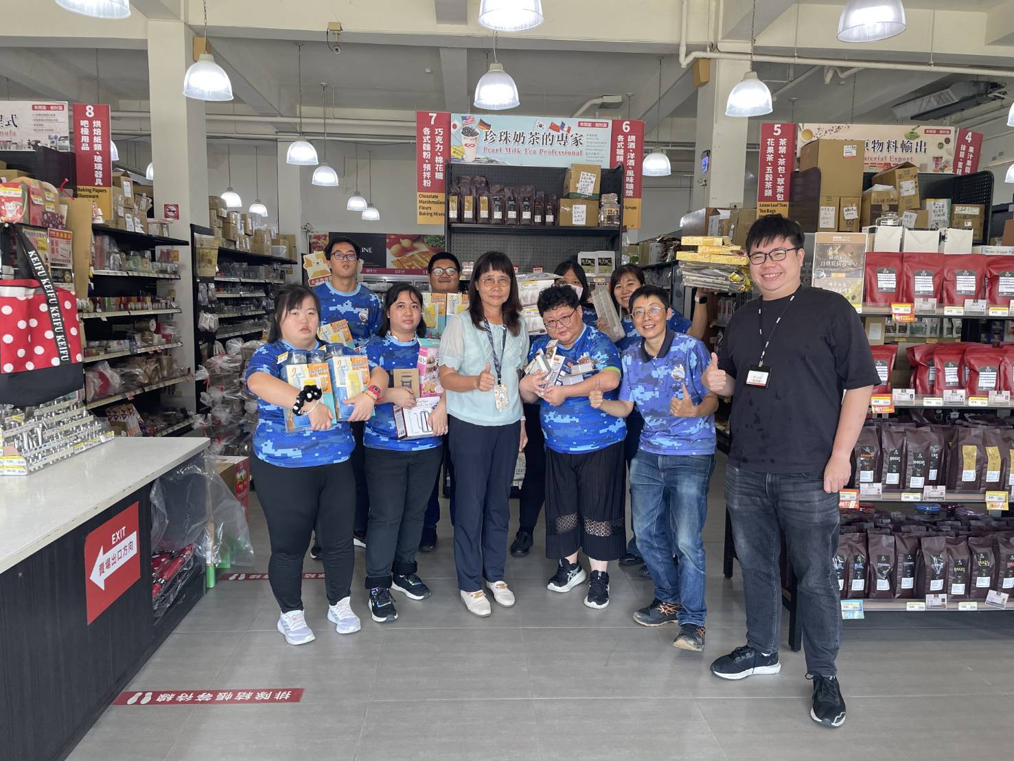 珍奶推手開富食品深耕公益　國際食安標準打造方舟庇護商店永續模式