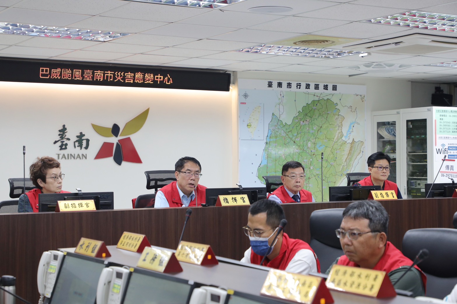 巴威颱風遠離 黃偉哲宣布台南12日正常上班上課 巴威颱風遠離 黃偉哲宣布台南12日正常上班上課